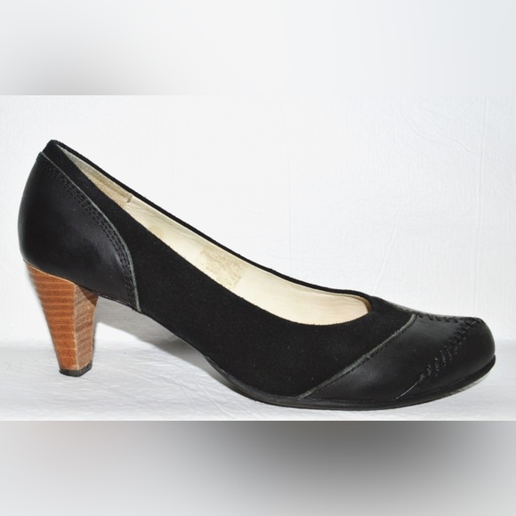 TERRA PLANA SZ 9 M 40 EU BLACK SUEDE LEATHER PUMPS HEELS DRESS SHOES - Picture 2 of 8